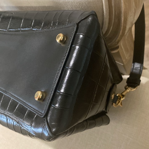 Coach Lillie Carryall with croc embossed detail. - Picture 15 of 16